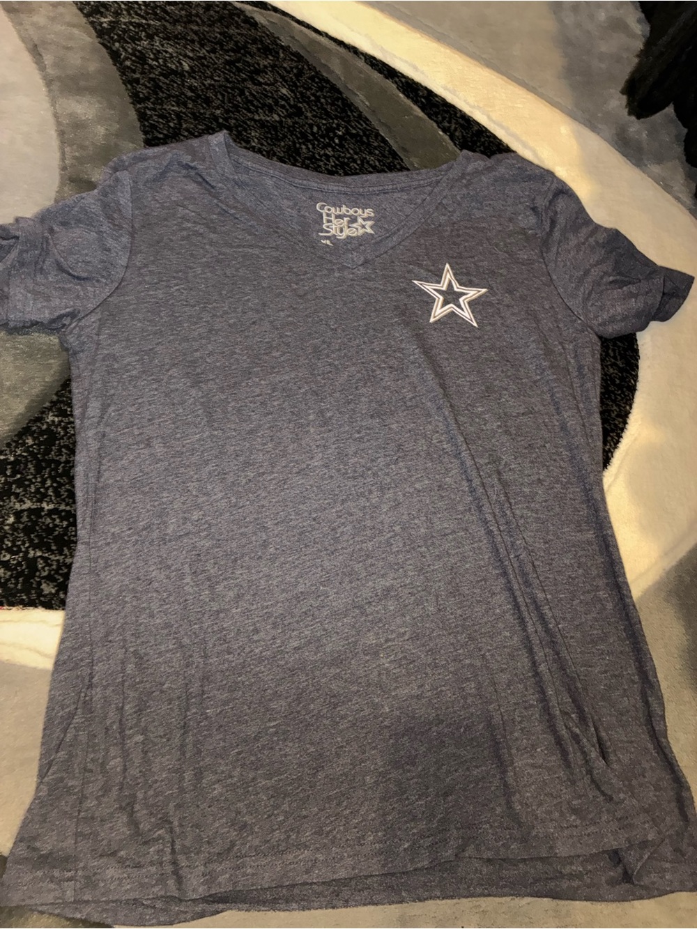 Cowboys Star Short Sleeve V-Neck Tee - Navy